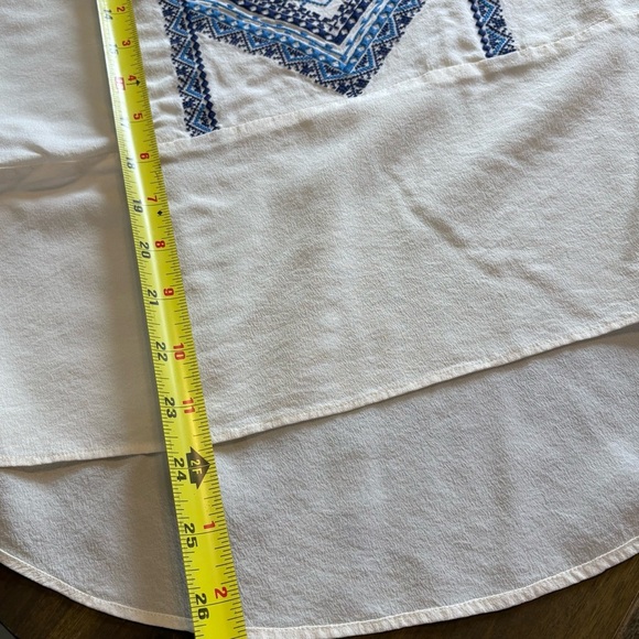 Veronica Beard Baja Flutter Cap Sleeve Top Silk Embroidered Boho Cream Blue 2 - Picture 9 of 12